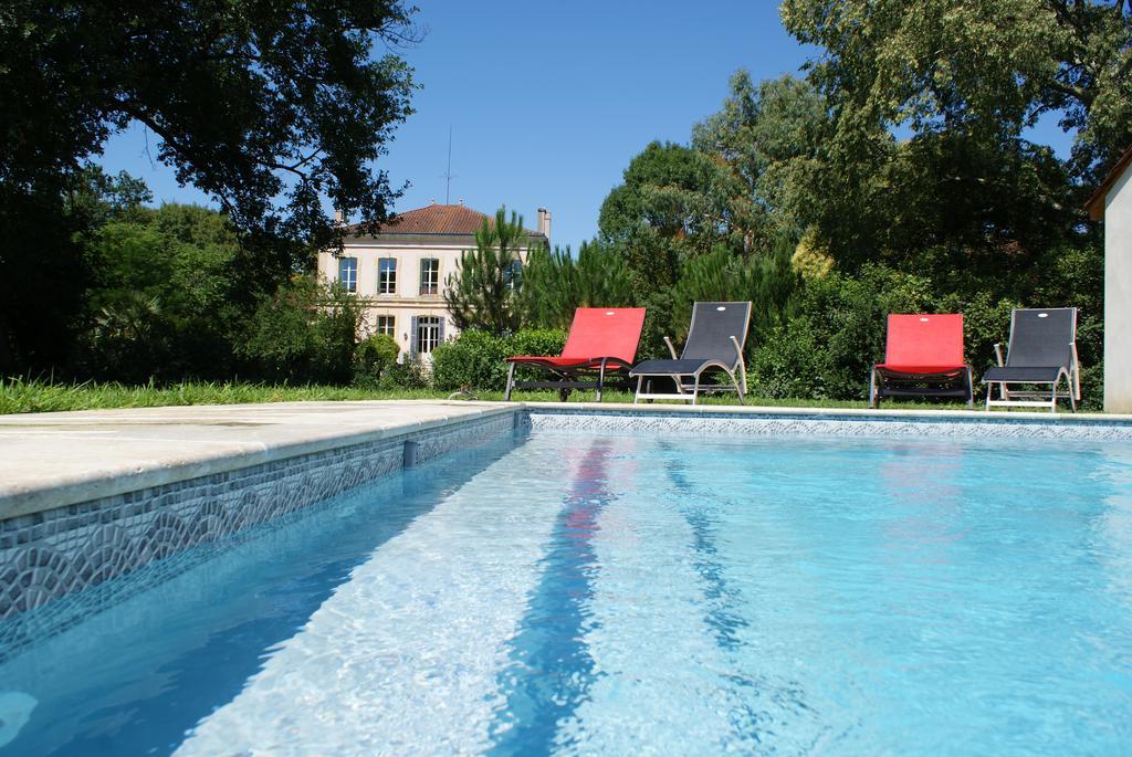 Bed and Breakfast Chateau De Grenier Saint-Léger Exterior foto