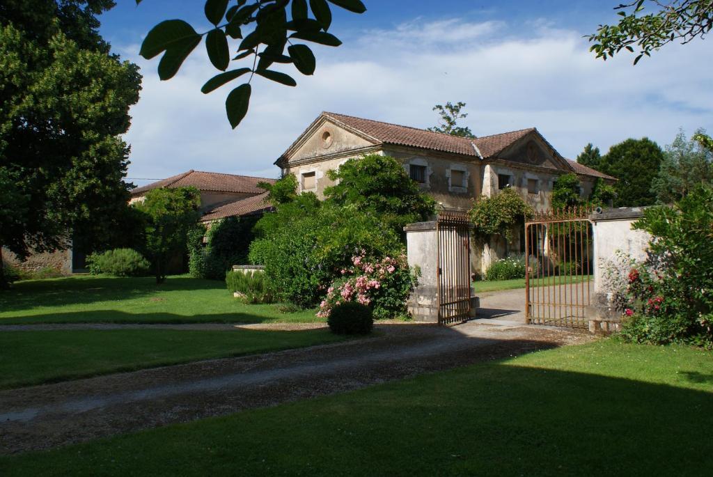 Bed and Breakfast Chateau De Grenier Saint-Léger Exterior foto