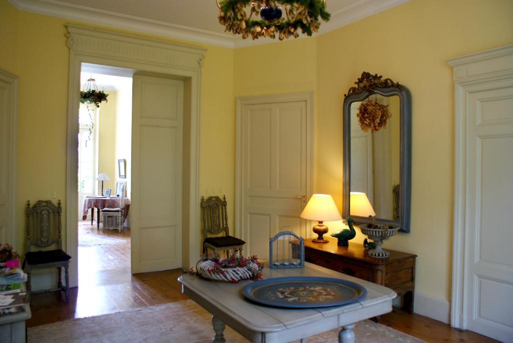 Bed and Breakfast Chateau De Grenier Saint-Léger Exterior foto